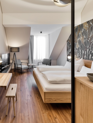Zu sehen ist der Blick in eines der Superior Zimmer.