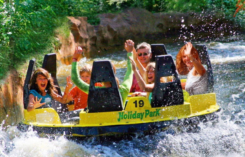 Der größte Freizeitpark der Pfalz ist der Holiday Park in Hassloch. Vom Weinhotel Fritz Walter etwa 45 Minuten entfernt.
