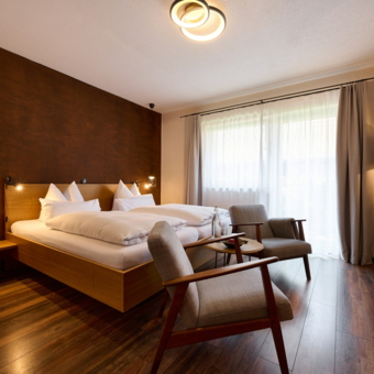 Eines der Standardzimmer im Landhaus