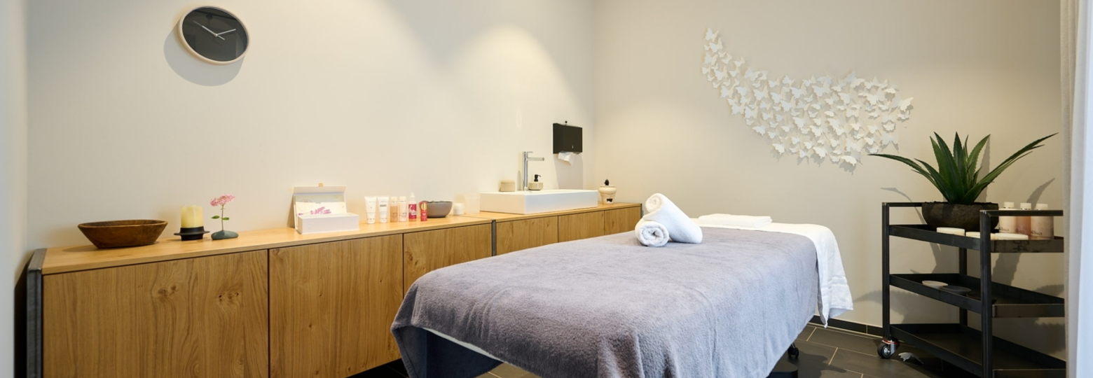 Massageliege WeinHotel Fritz Walter