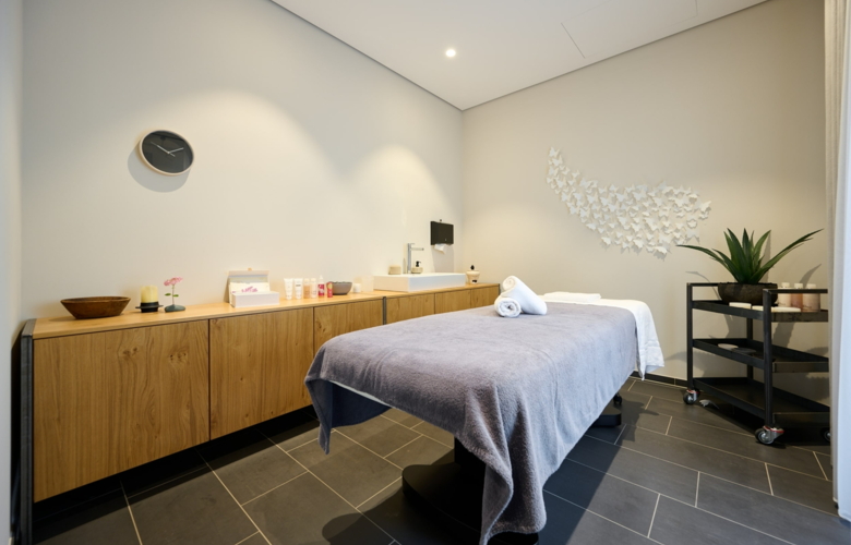 Massageliege WeinHotel Fritz Walter